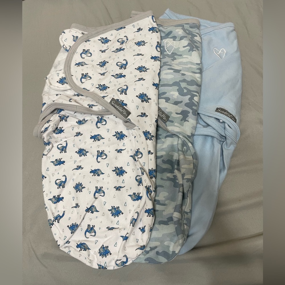 SwaddleMe NB swaddles